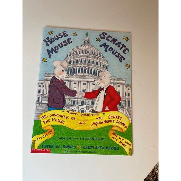 Woodrow, the White House Mouse Signed Hardback Picture Book - Picture 7 of 10